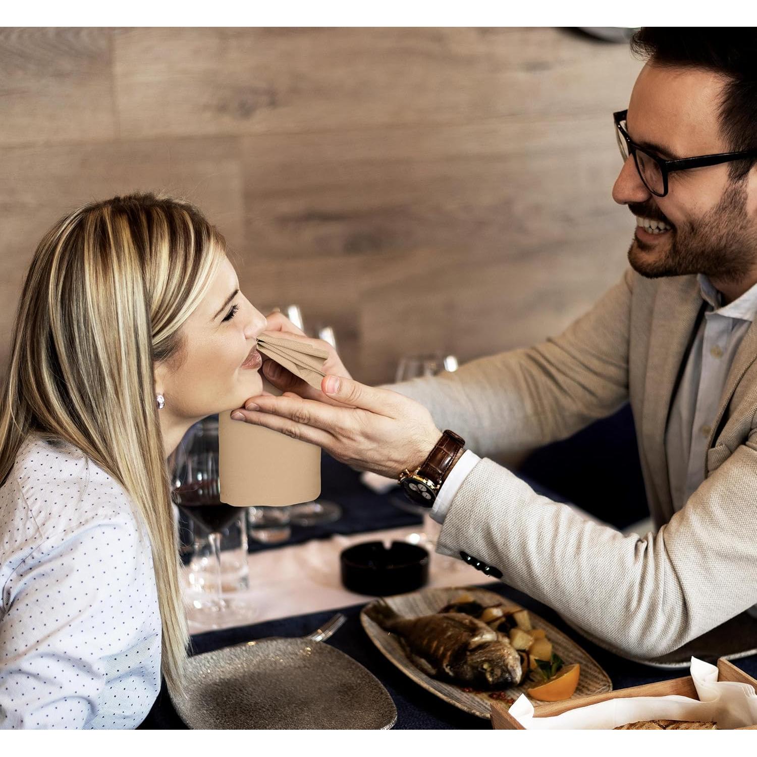 Servilletas de Tela Utopia Home Beige 43x43 cm - Paquete de 24