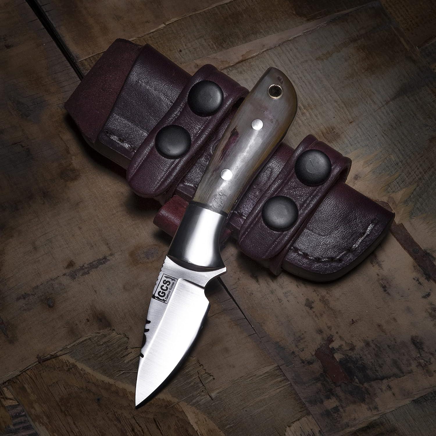 Cuchillo táctico GCS 235 de acero D2 con mango de cuerno