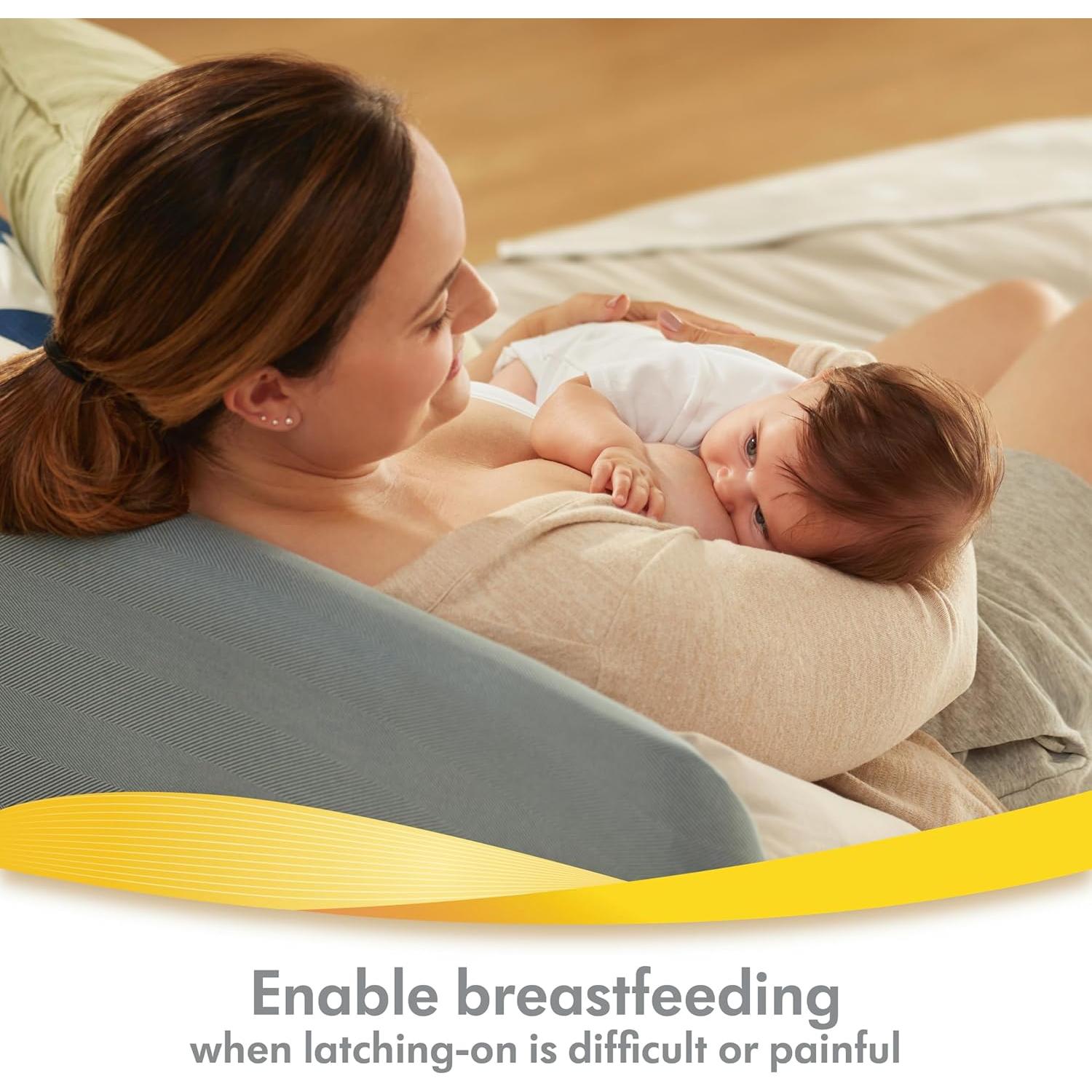 Medela Hydrogel Pads y Protector de Pezones, Set 3 Piezas