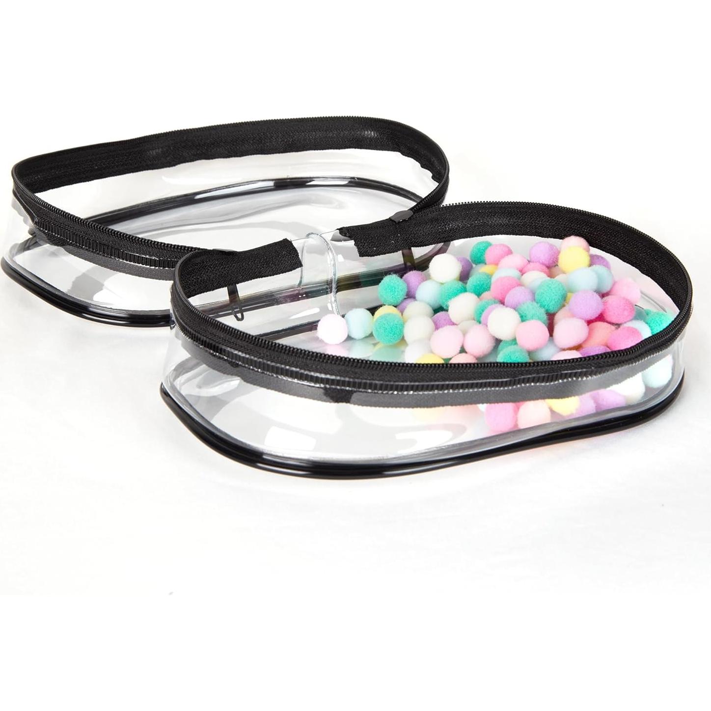 Bolsa de Exhibición CHICHO Clara con Llavero de Pelo Blanco 11.9x18x7.6cm