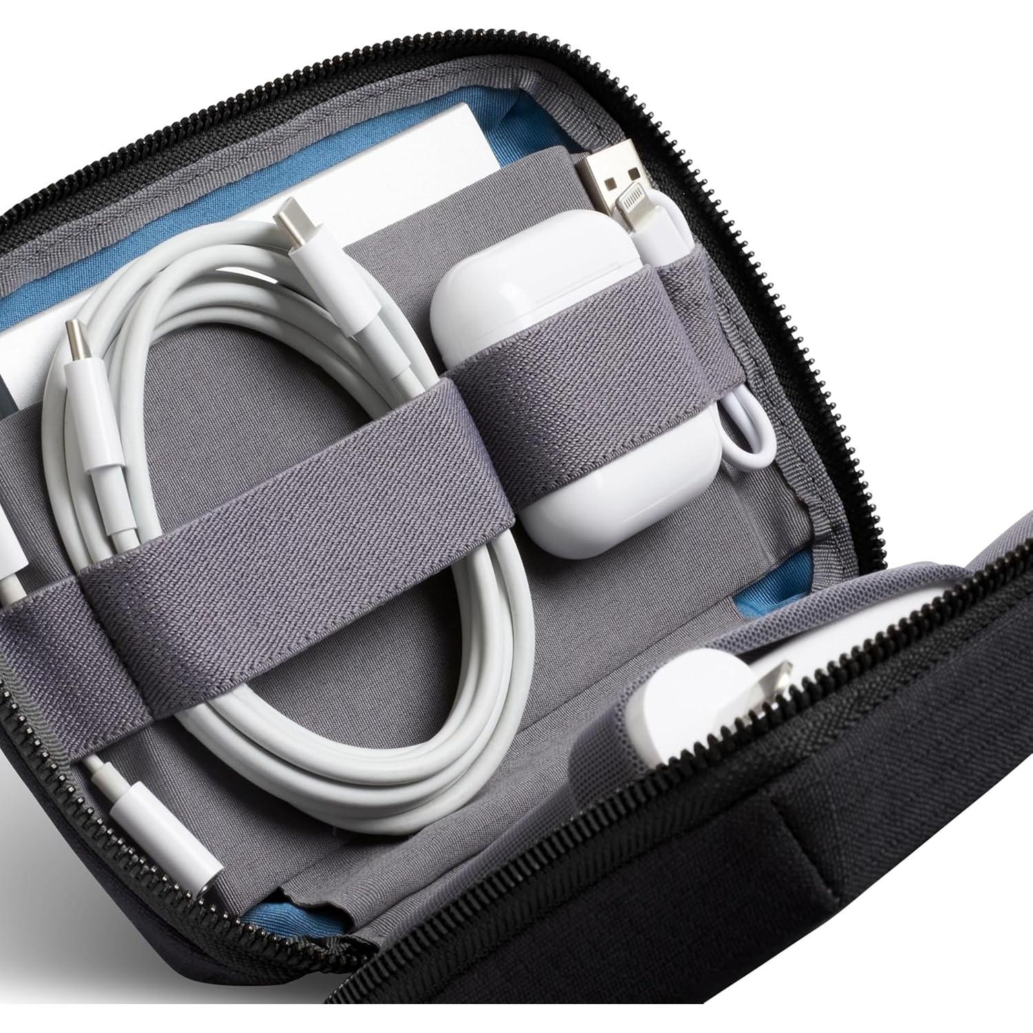 Kit de Tecnología Compacto Bellroy - Negro, Resistente al Agua