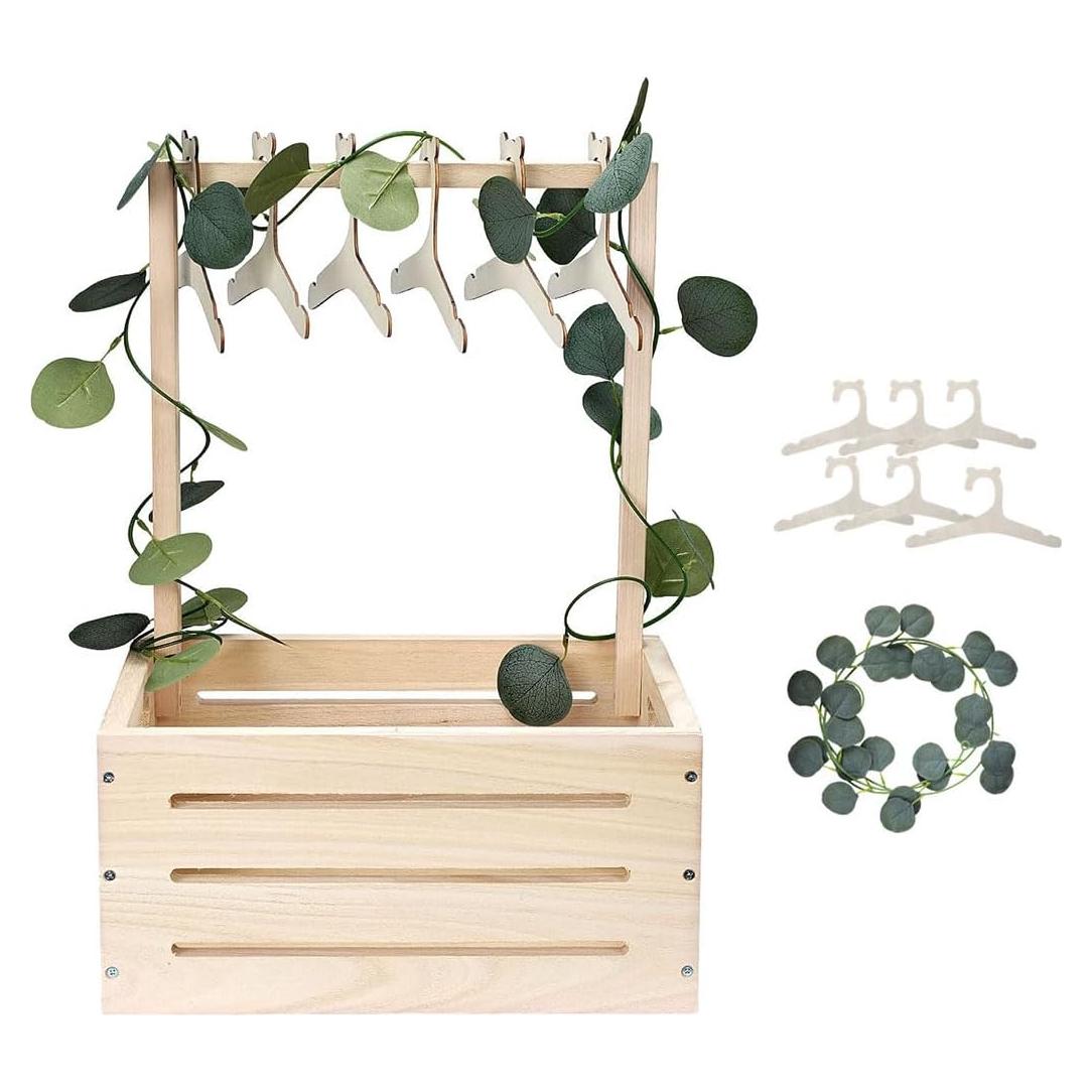 Caja de Madera GaliGali para Baby Shower con Perchas y Guirnalda