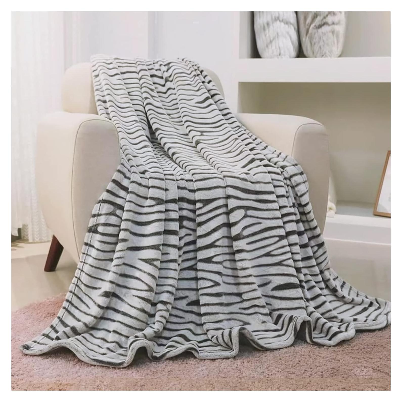 Manta de Microfibra FY FIBER HOUSE Cebra Negra 127x152 cm