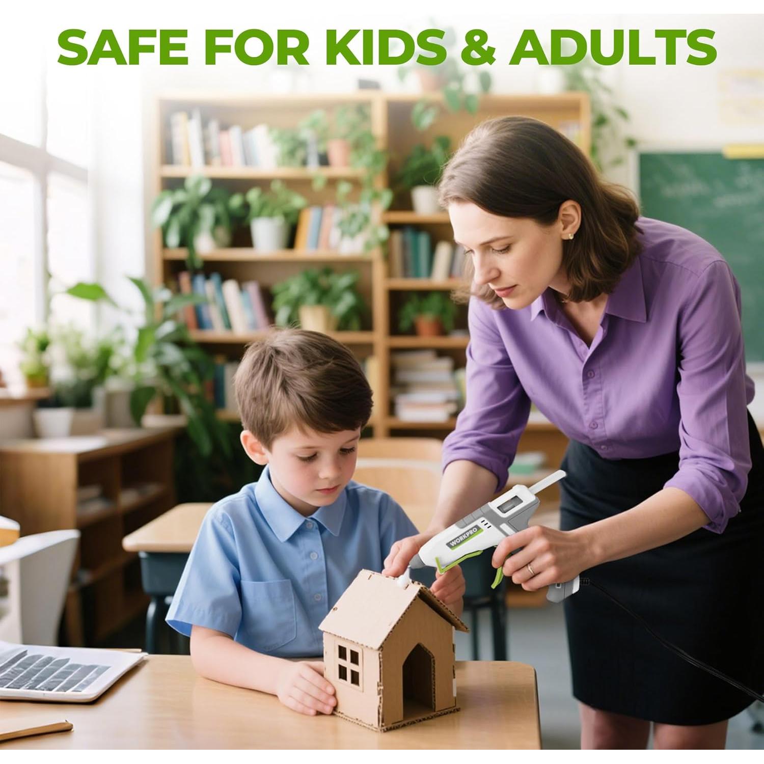 Pistola de Pegamento Caliente WORKPRO 60/100W con 10 Palitos