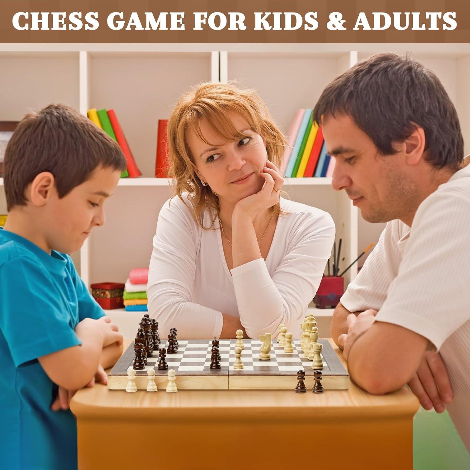 Juego de Ajedrez Magnético de Madera GLZM 38.1 cm Plegable