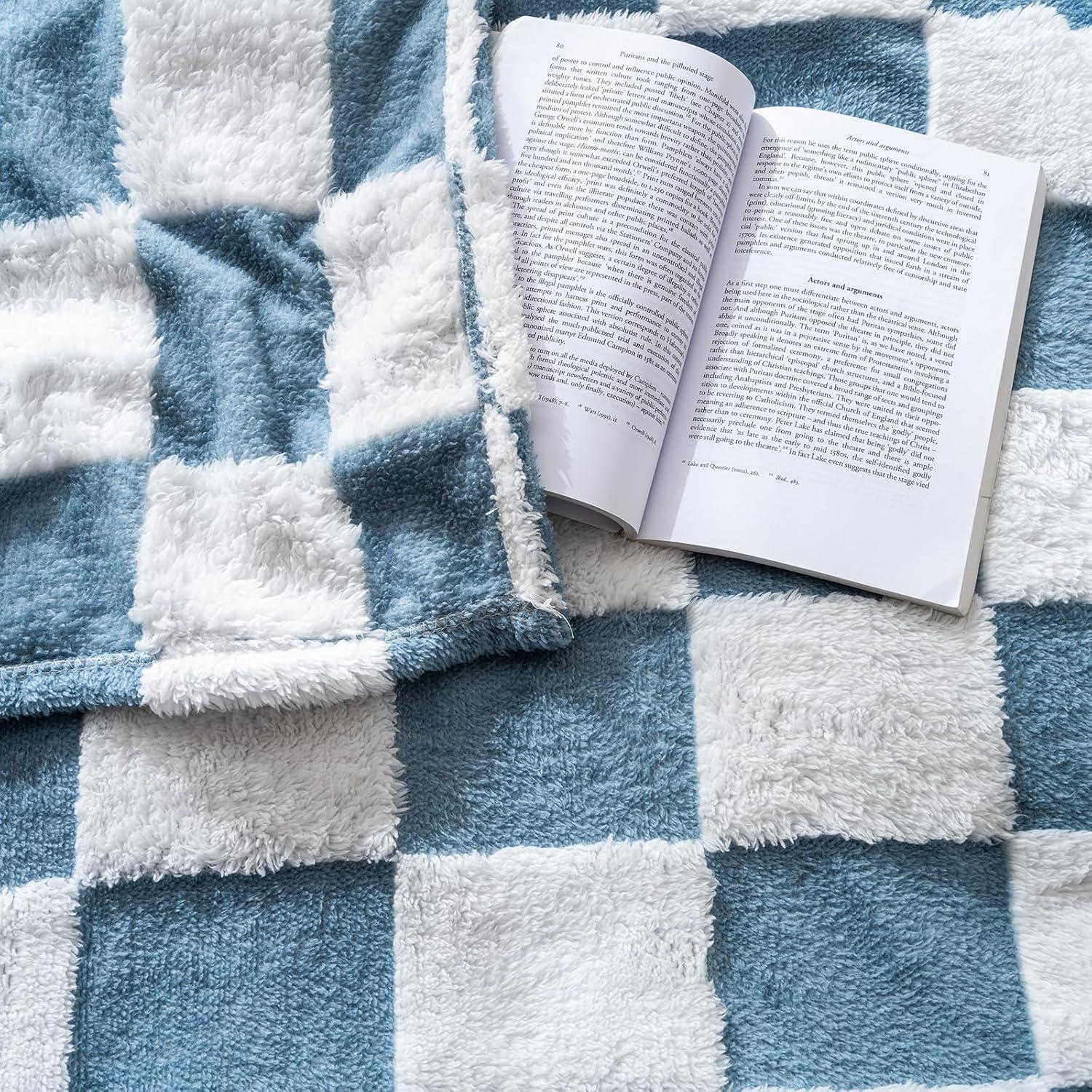 Manta de forro polar Yagle Mate 76x102 cm cuadros azules