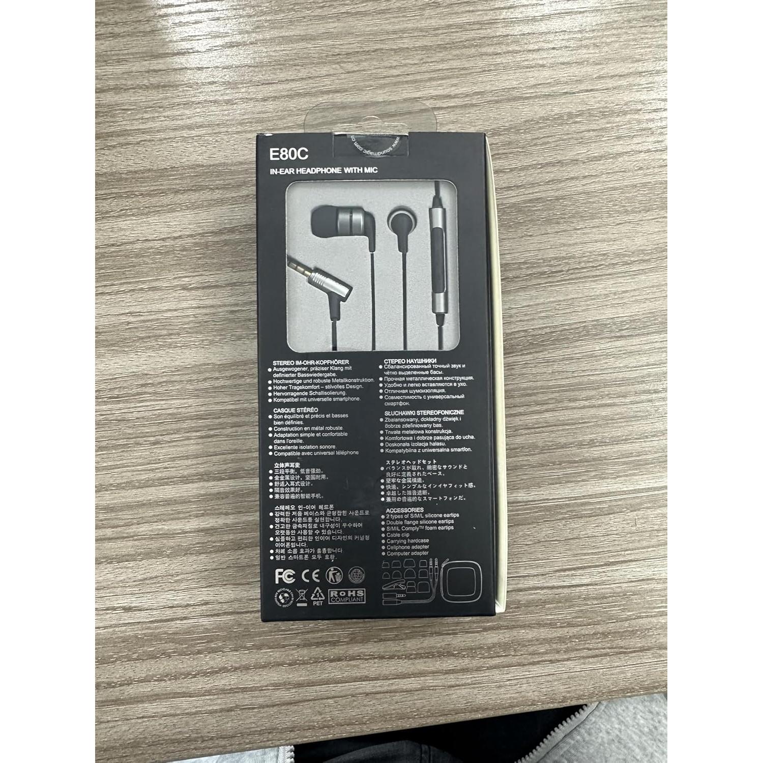 Auriculares In-Ear SoundMAGIC E80C HiFi con Micrófono