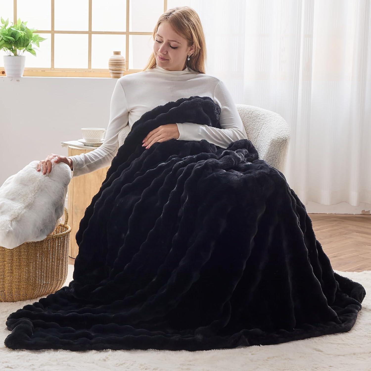 Manta Burbuja Gruesa NEWCOSPLAY Negra 127x152cm Suave y Cálida