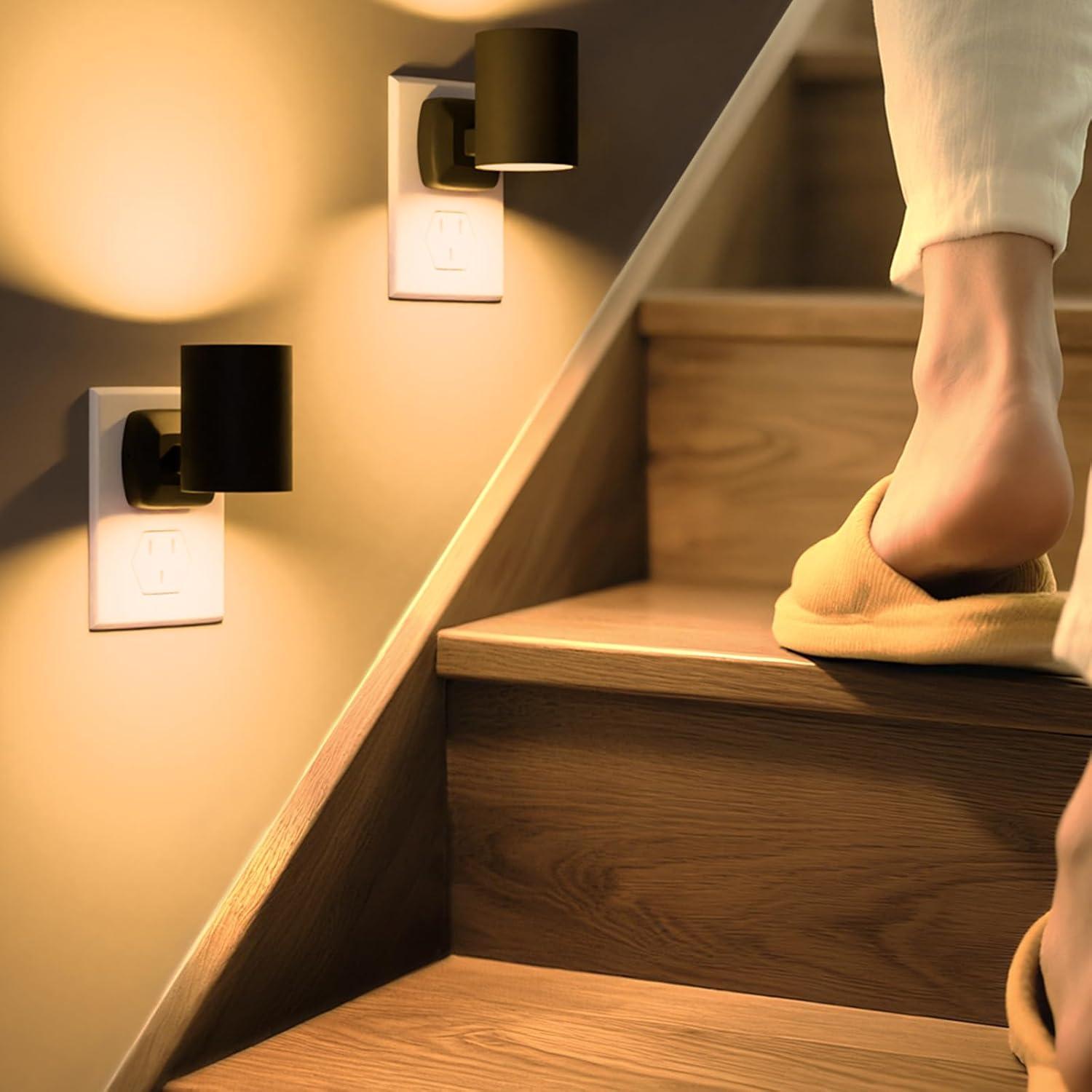 Luz Nocturna NOVELUX 2700K con Sensor Crepúsculo 2 Paquete