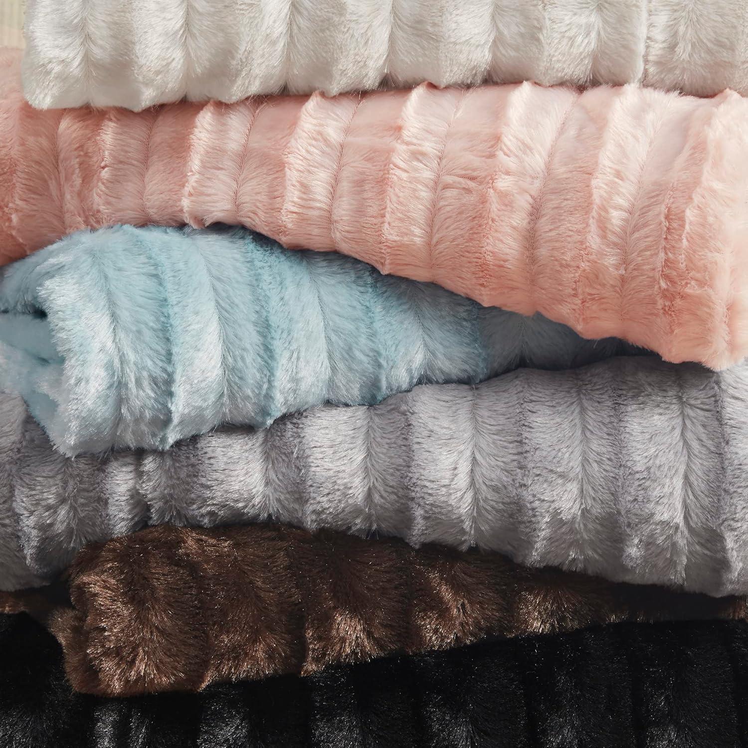 Manta de Piel Sintética Madison Park Duke 127x152 cm Negra