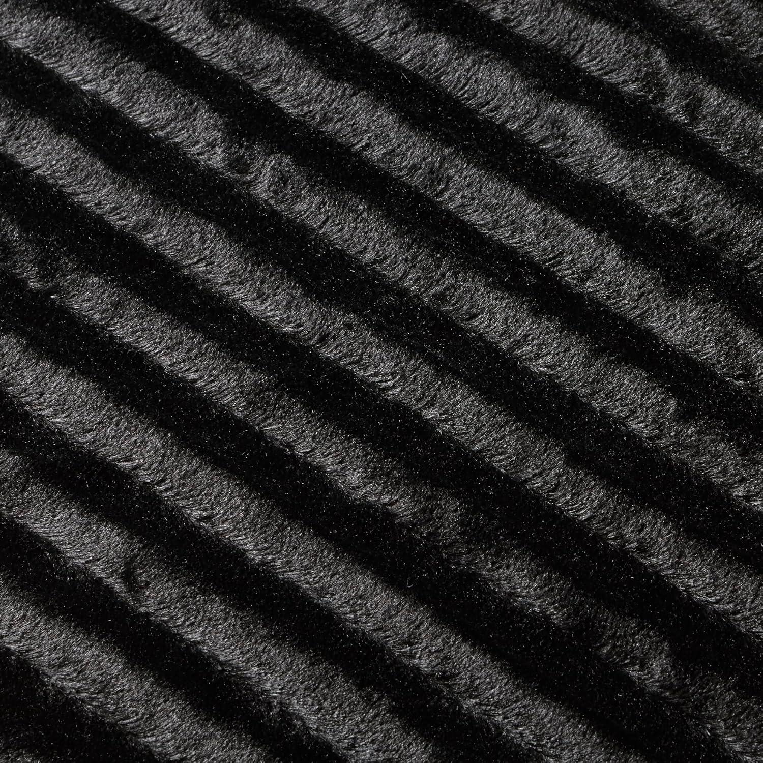 Manta de Piel Sintética Madison Park Duke 127x152 cm Negra