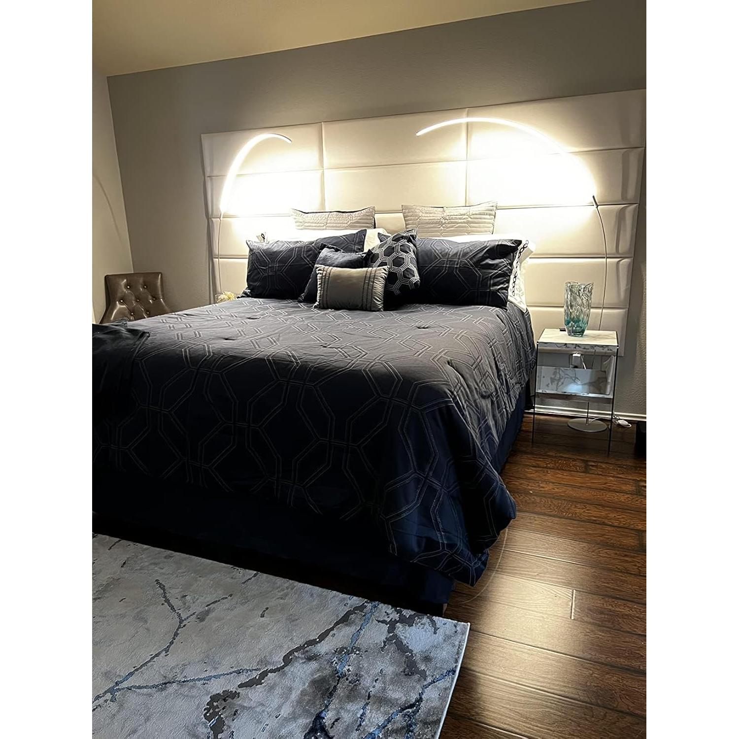 Lámpara de Pie Brightech Sparq Arc Plata 850 Lúmenes Regulable