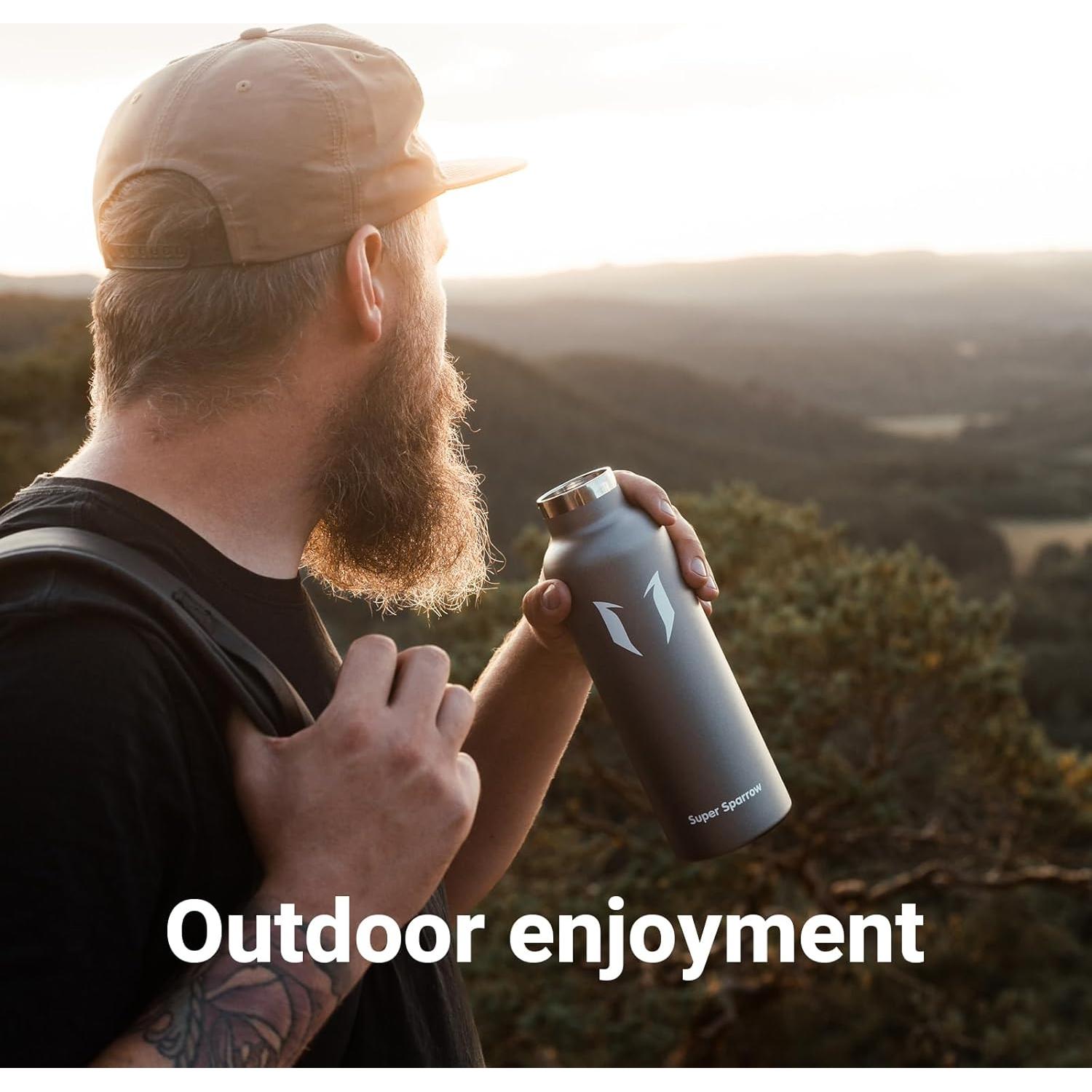 Botella de Agua Super Sparrow 750 ml Aislada Ergonómica