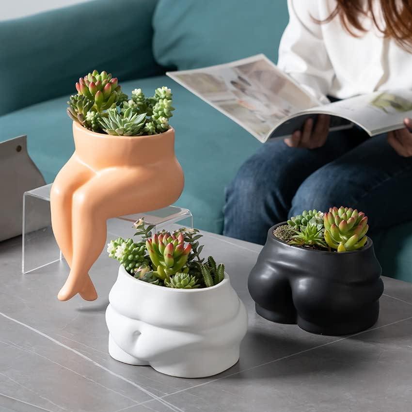 Maceta de Cerámica Misijuer Forma de Cuerpo Negra 10.16cm