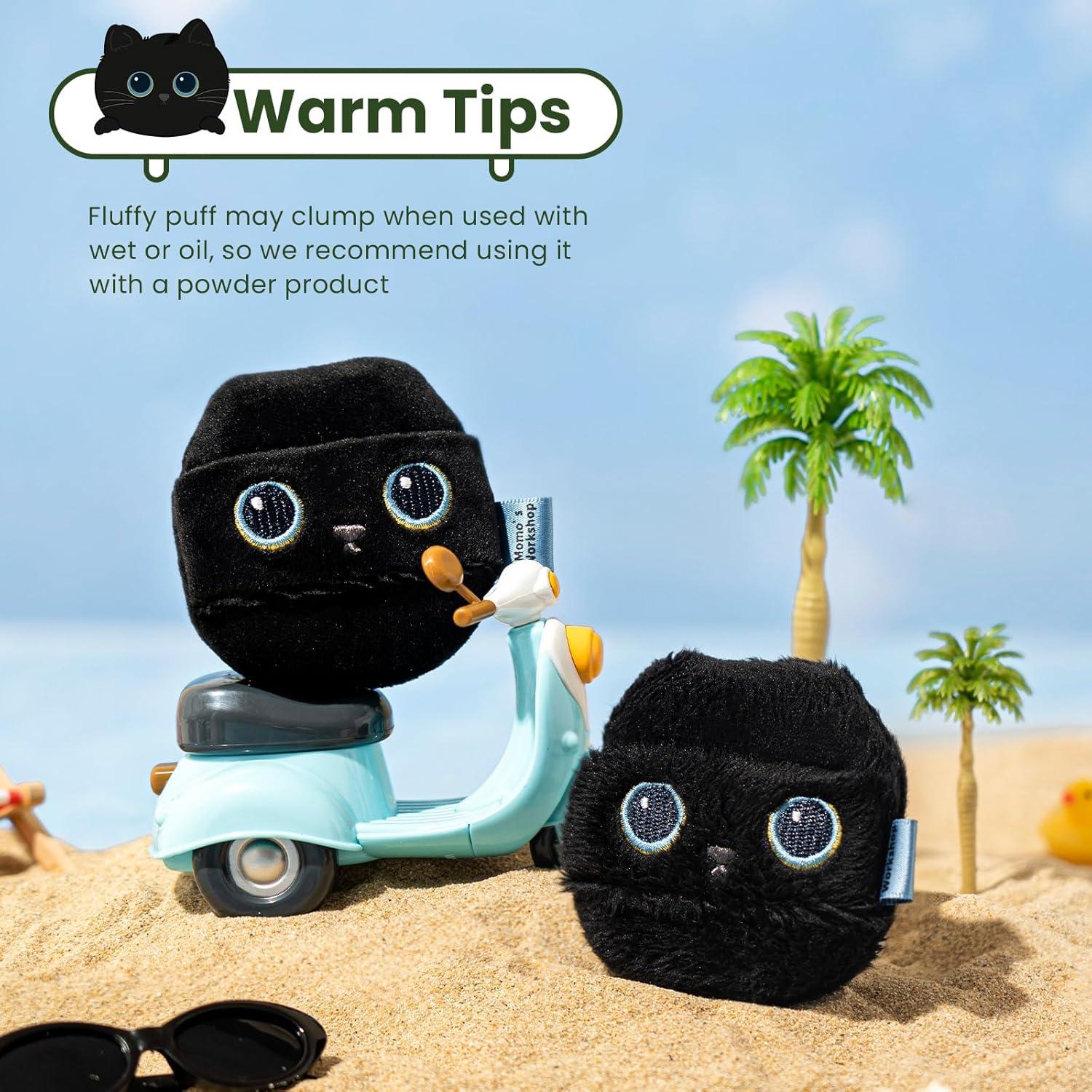 Esponja de Maquillaje Fluffy Taller de Momo 7x7 cm Negra