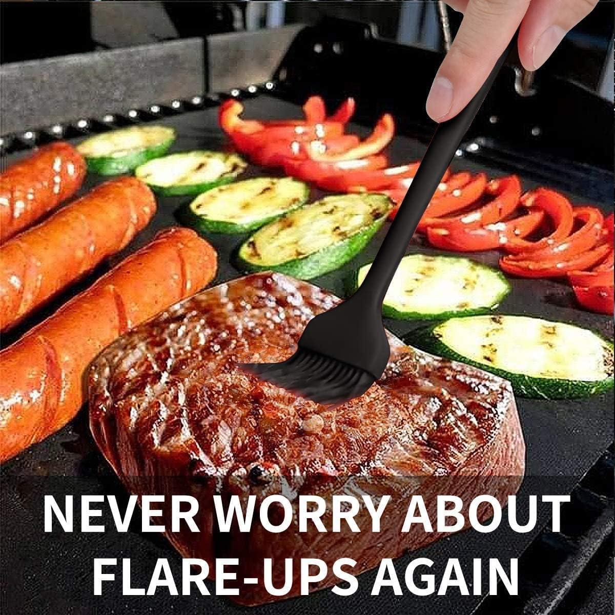 Juego de Accesorios para BBQ EastKing - Guantes, Termómetro y Garras