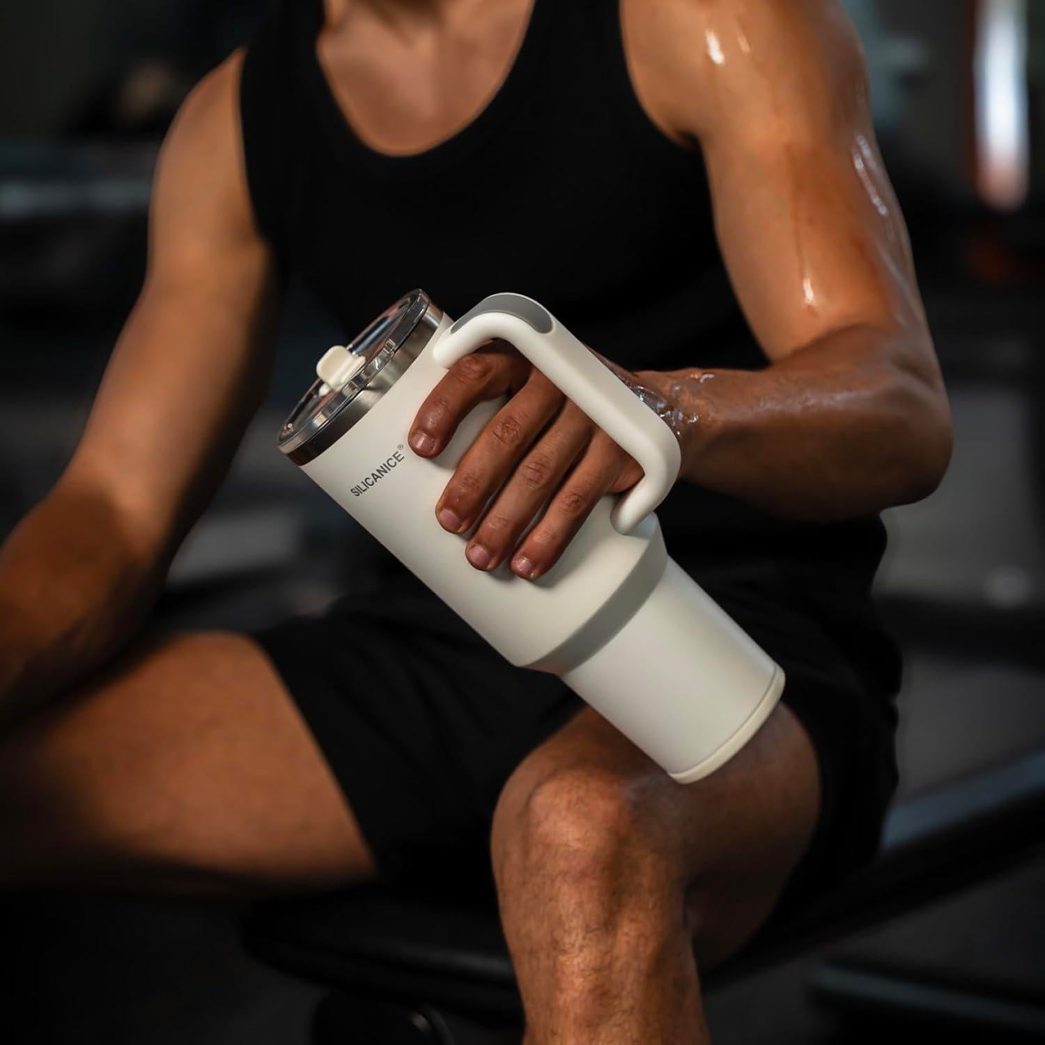 Botella de Agua SILICANICE 40 oz Acero Inoxidable Aislada