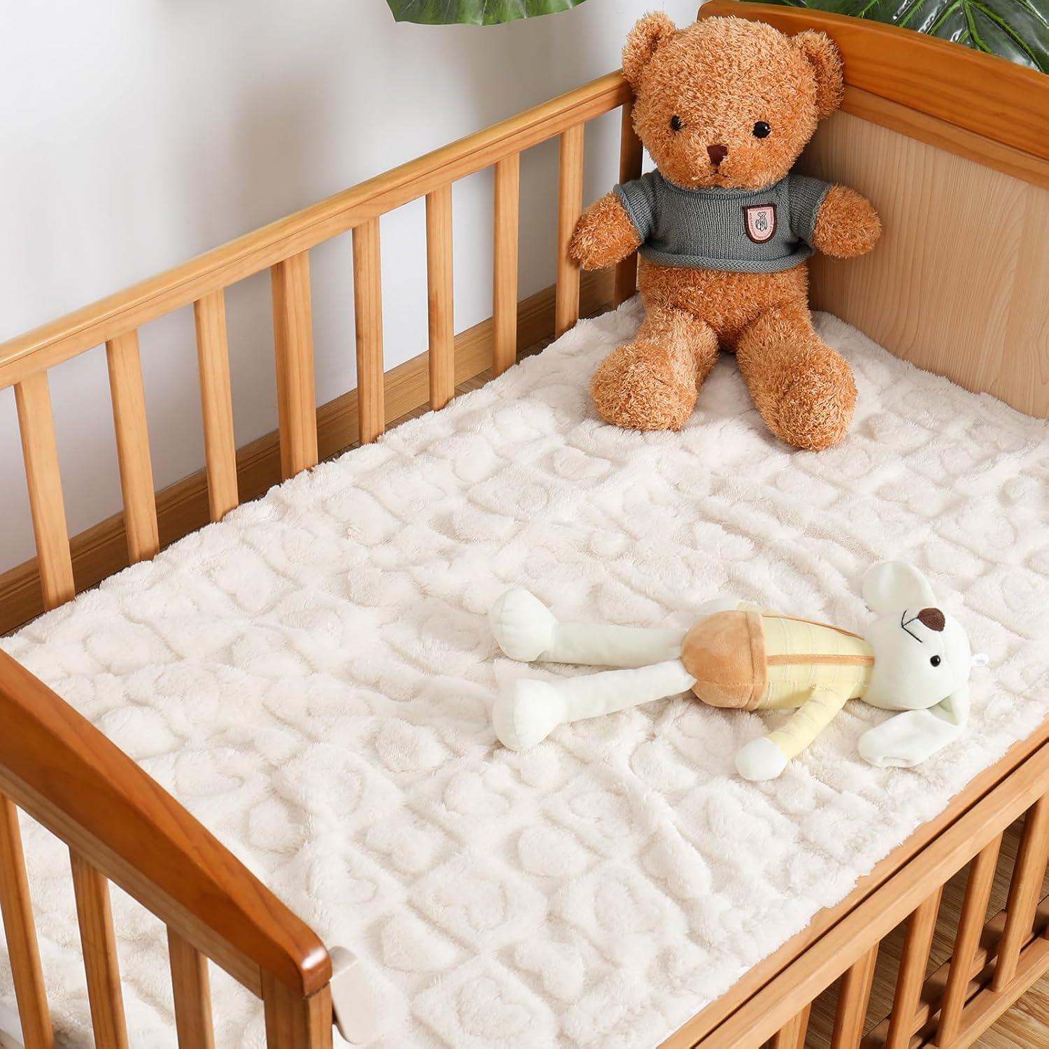 Manta para Bebé Excervent 3D Corazón Cuadrado 76x102 cm Marfil