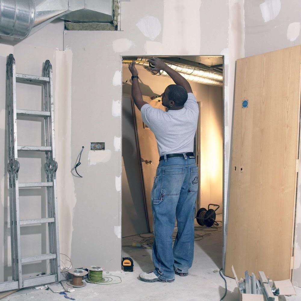 Nivel láser de línea cruzada DEWALT DW0822, 165 pies, Rojo