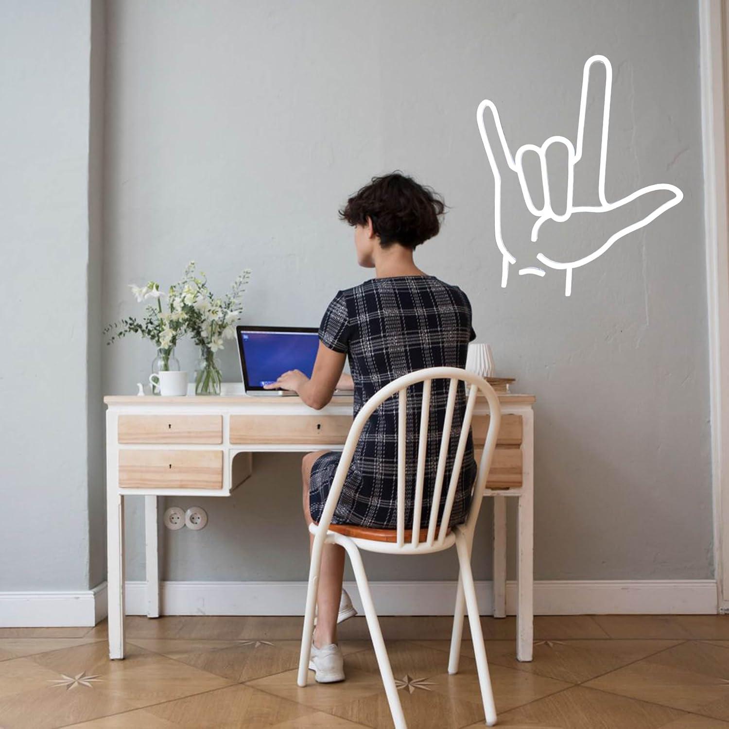 Luz de Neón LED Te Amo Sikooruled 32x36.6cm Decoración