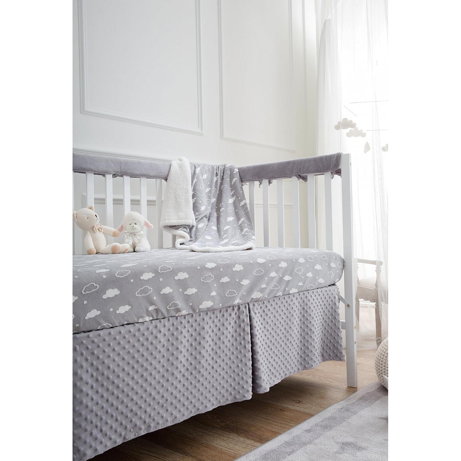 Sábana Ajustable Chenille Suave American Baby 71.1x132.1cm Gris