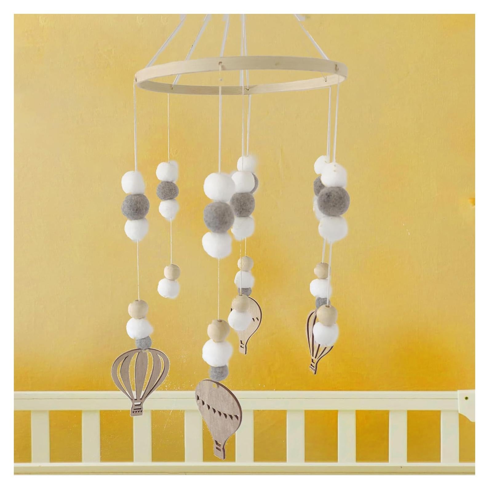 Móvil de Cuna Boho Nerdichic Globo 44.96 cm Fieltro