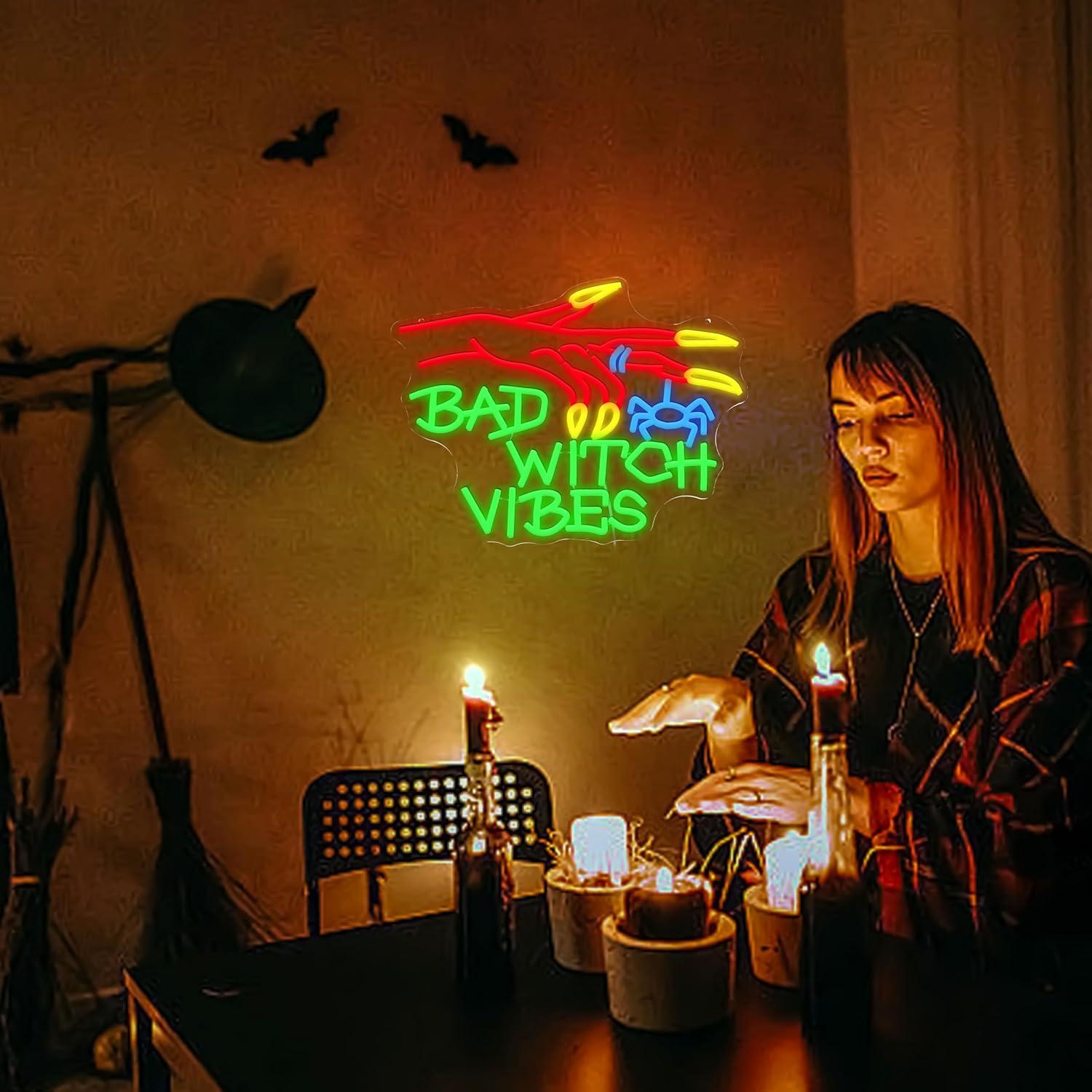 Letrero Neón Bruja Mala LED 41.91x31.75cm Decoración Halloween