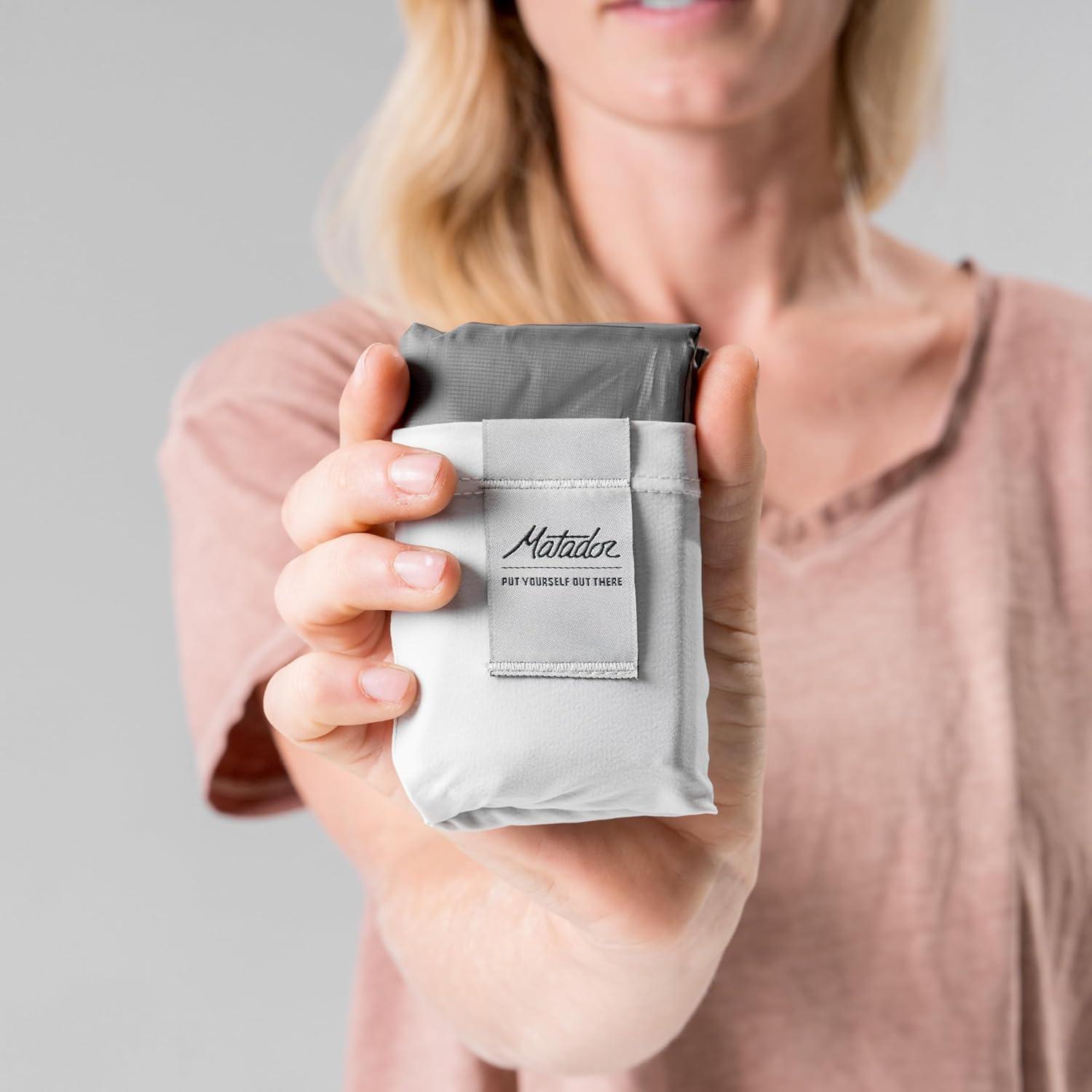 Manta Pocket Matador 4.0 Blanca Plegable 160x112cm Impermeable