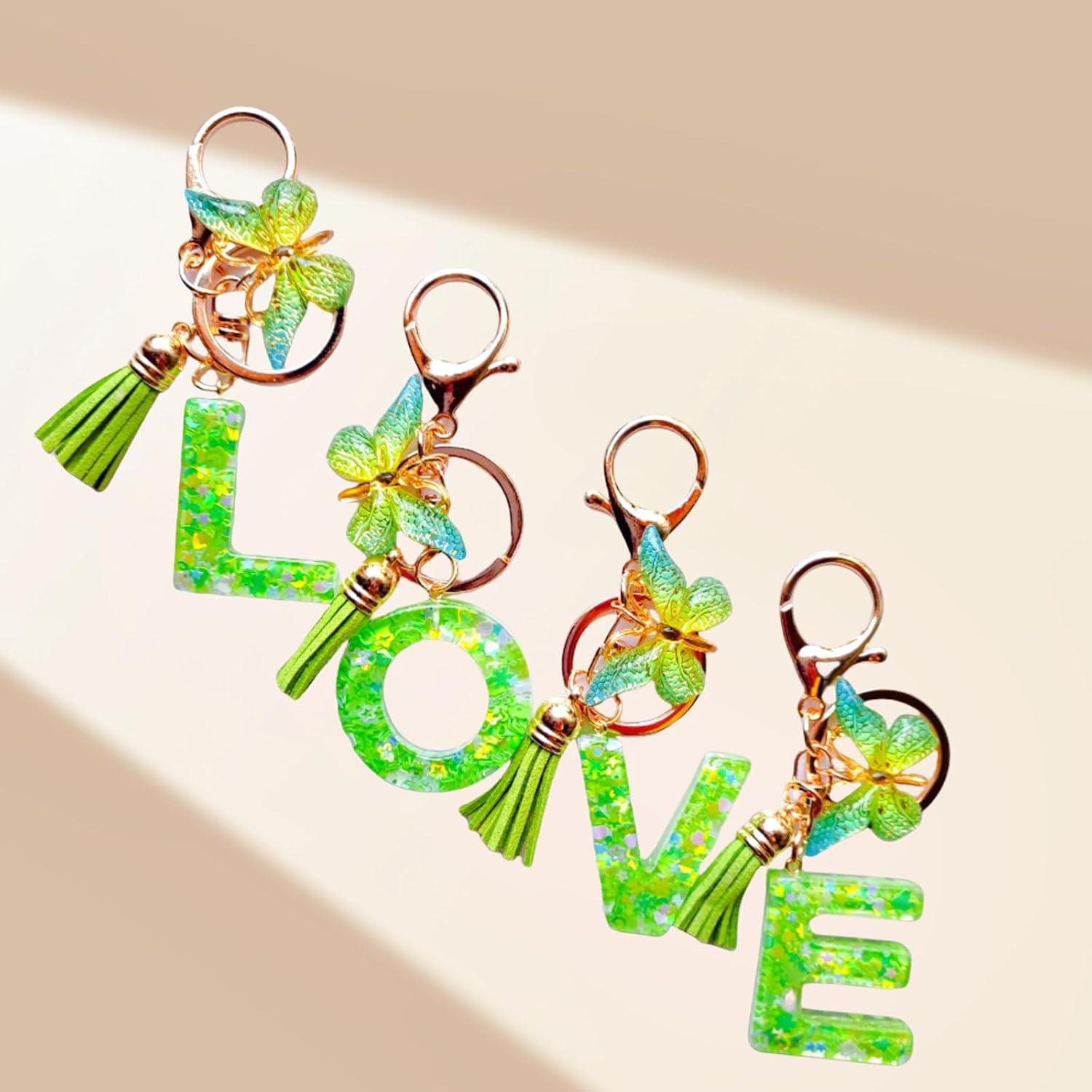 Llavero Inicial Personalizado con Borlas Mariposa Rosa Verde