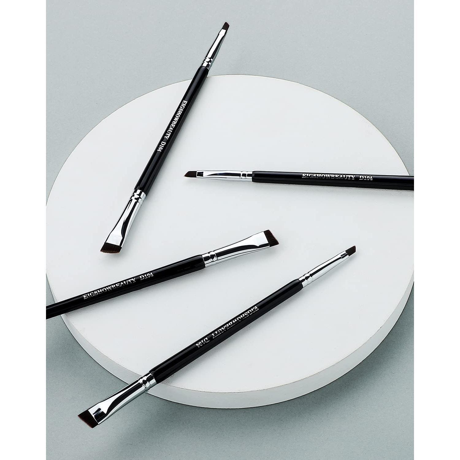 Brocha Doble Extremo para Cejas y Delineador EigshowBeauty D104