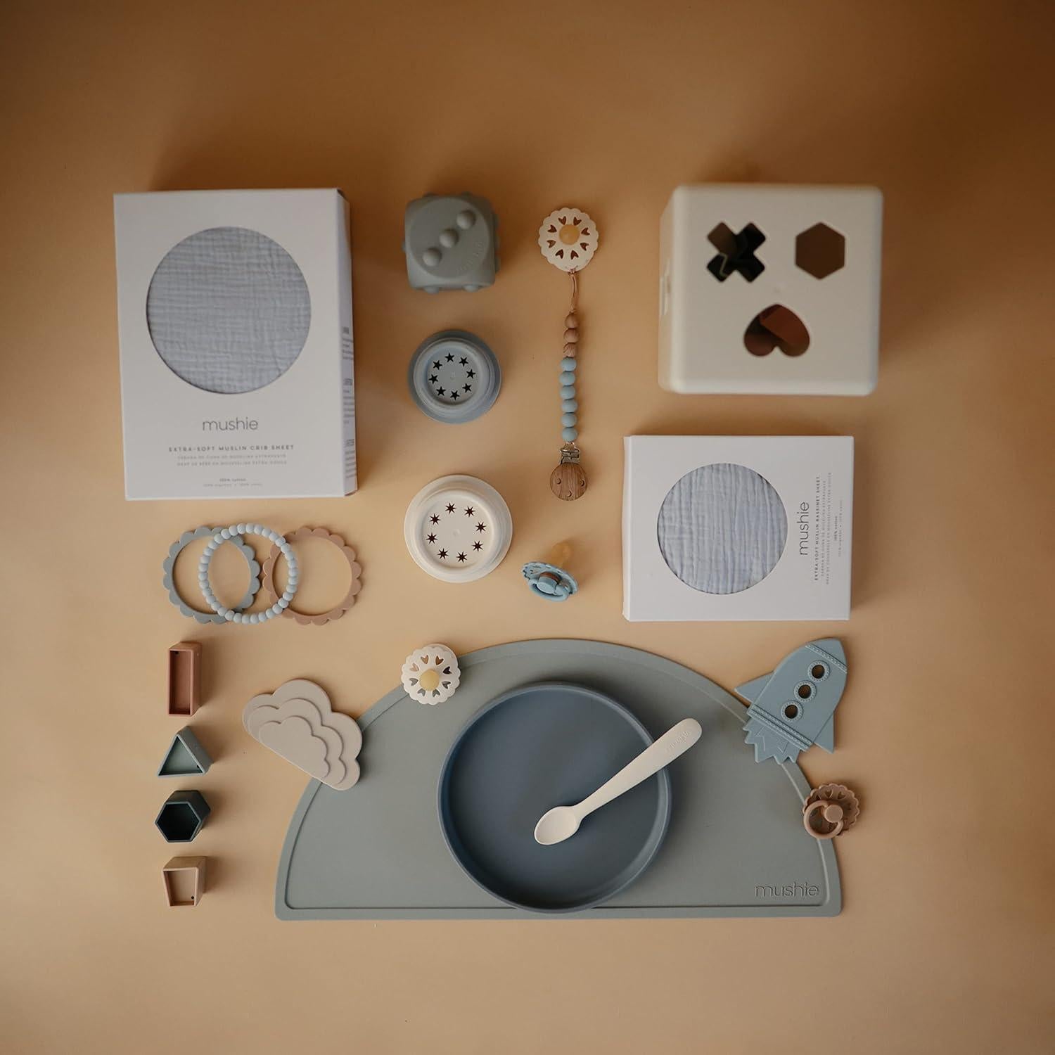 Sábana Ajustable Muselina 100% Algodón Mushie Cuna Mini Azul