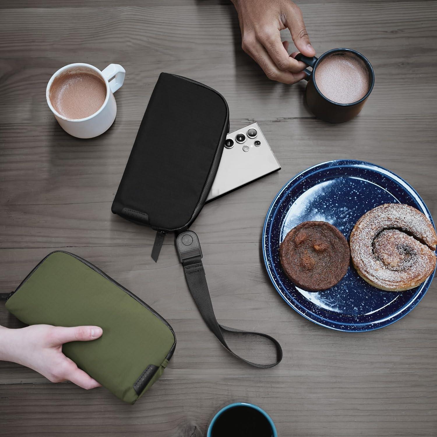 Bolsa de Viaje Compacta ALPAKA Flight Pouch 0.3L Negra