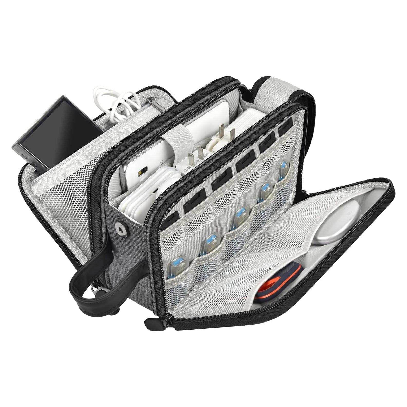 Estuche Organizador de Cables SAIKA 21.1x10.2x13.2cm Negro