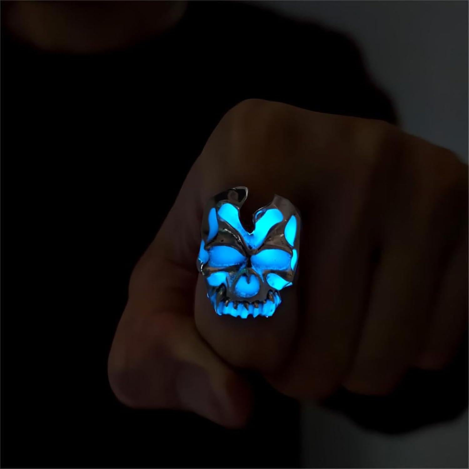 Anillo Calavera Brillante en la Oscuridad Ajustable Unisex