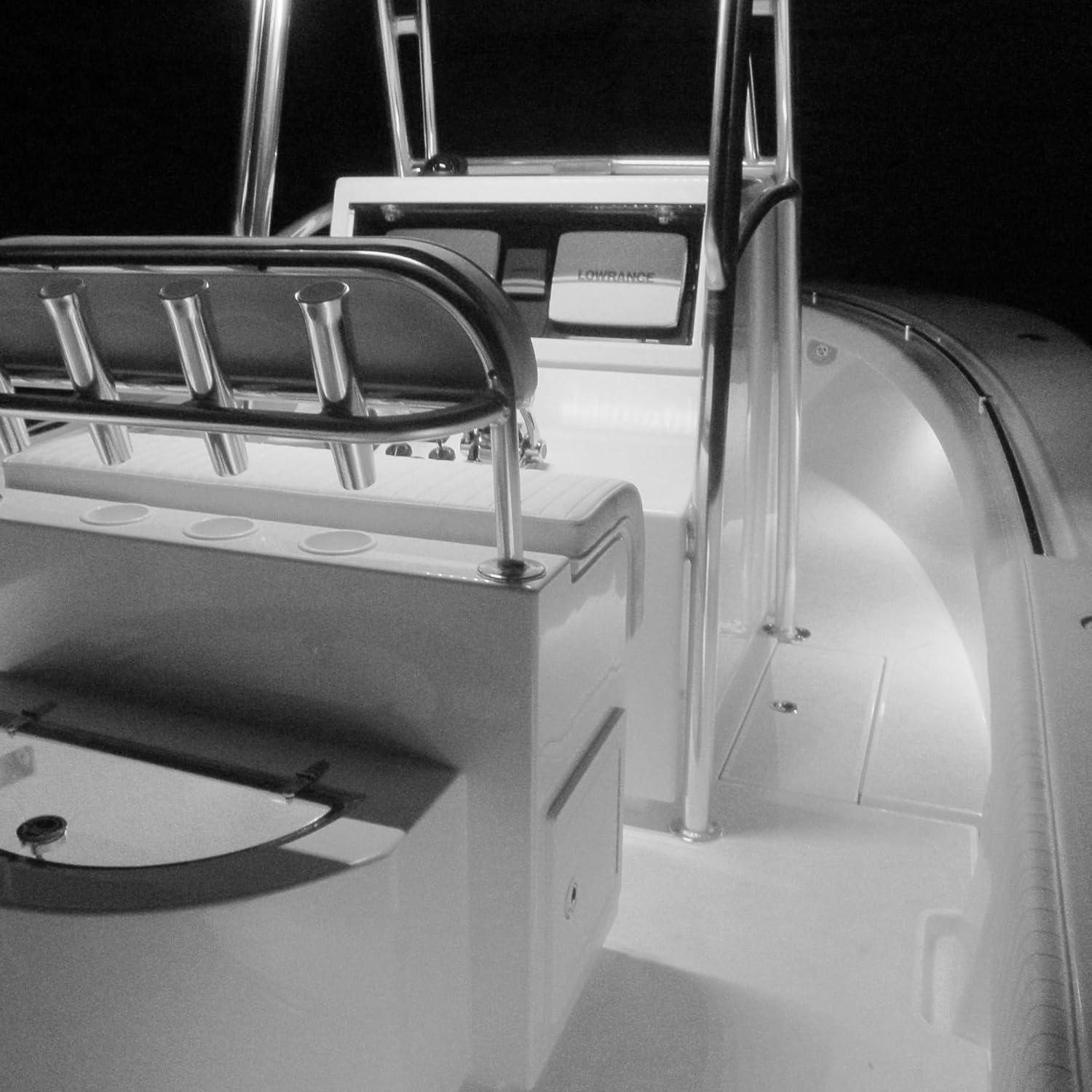 Luz de Compañero LED Cuadrada 58mm Five Oceans Blanco Frío