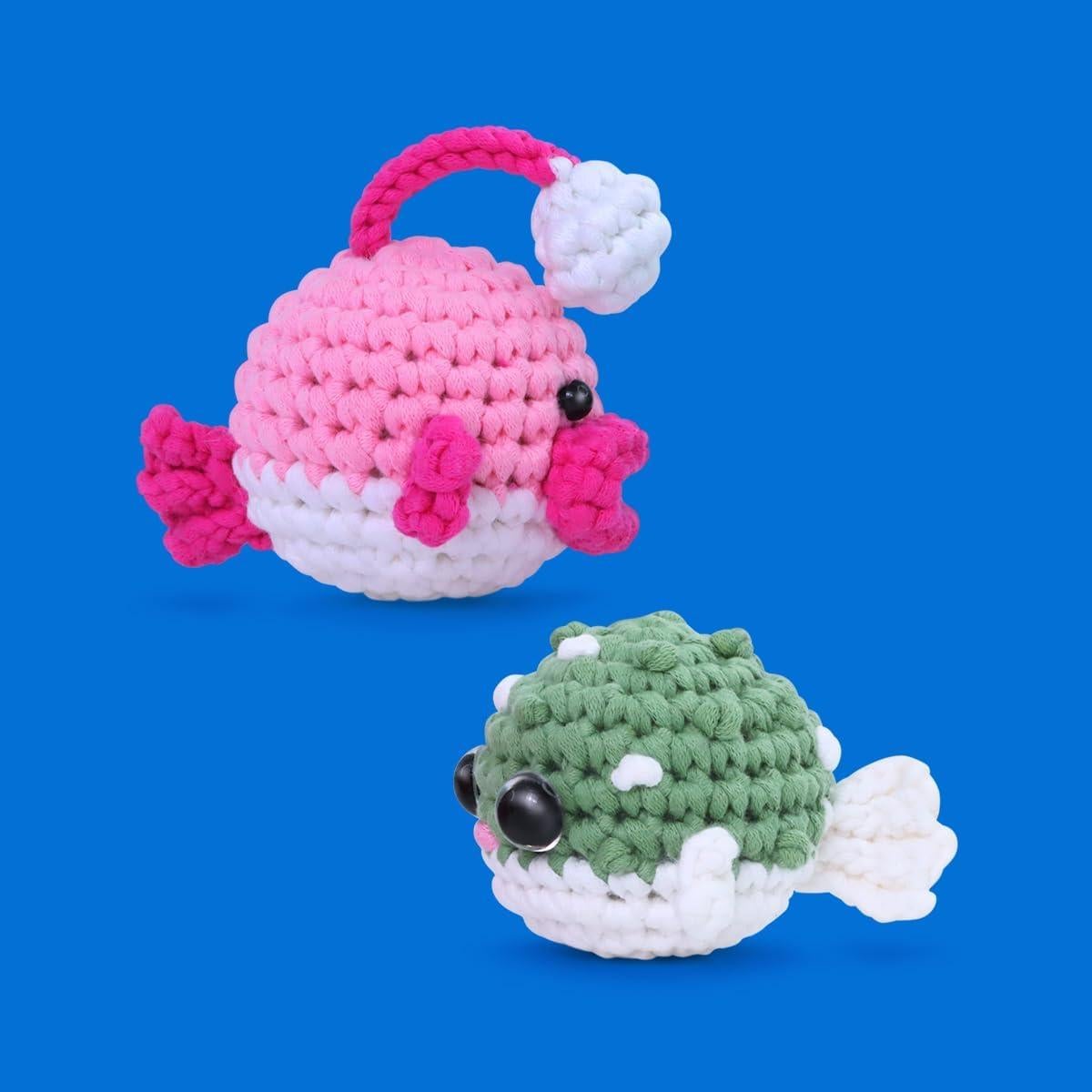 Kit de Crochet Brillante NestledCrafts Hootwin para Principiantes