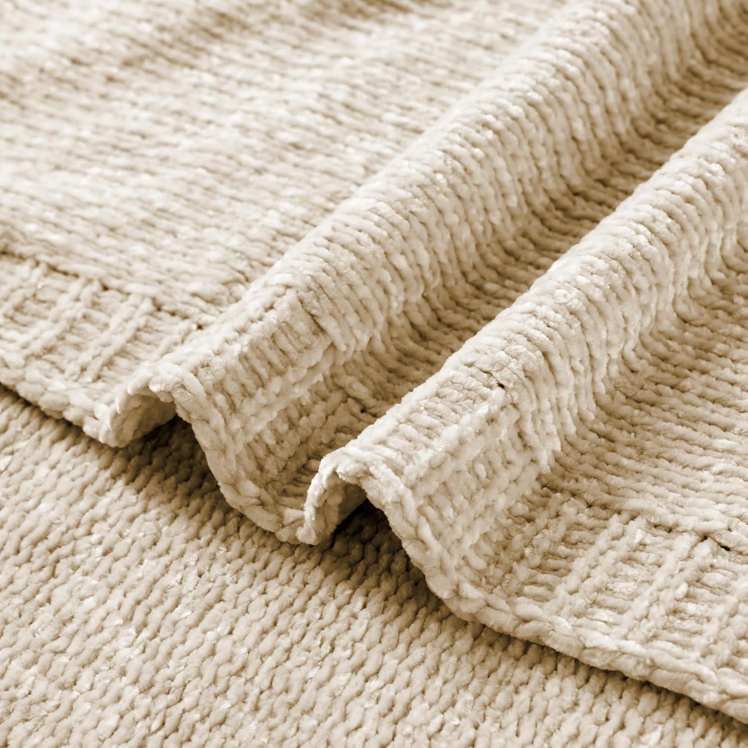 Manta de Chenille BATTILO HOME Beige 129x170 cm Suave y Ligera