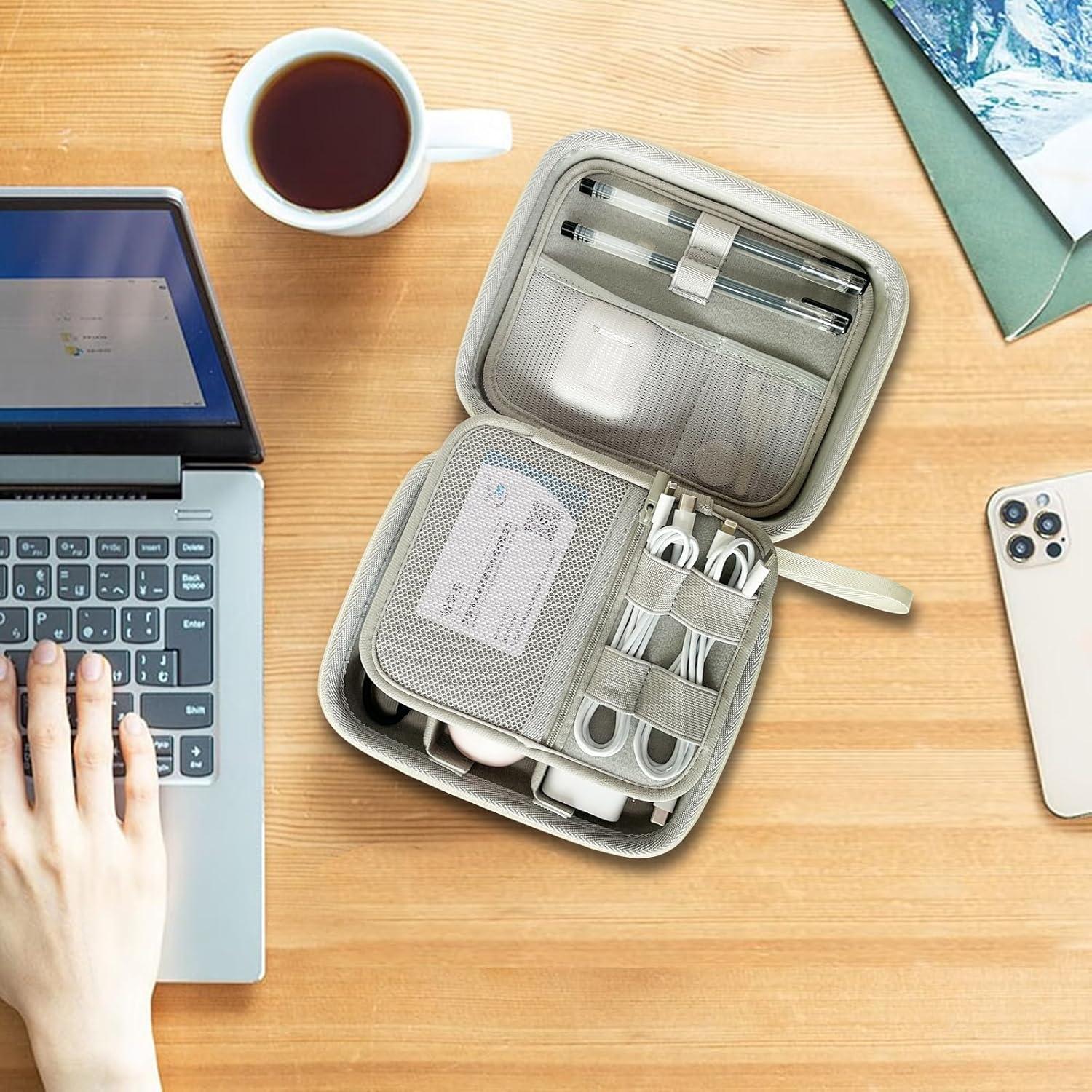 Funda Organizadora Electrónica Dura para Viaje Blanco 18.9x15.49cm