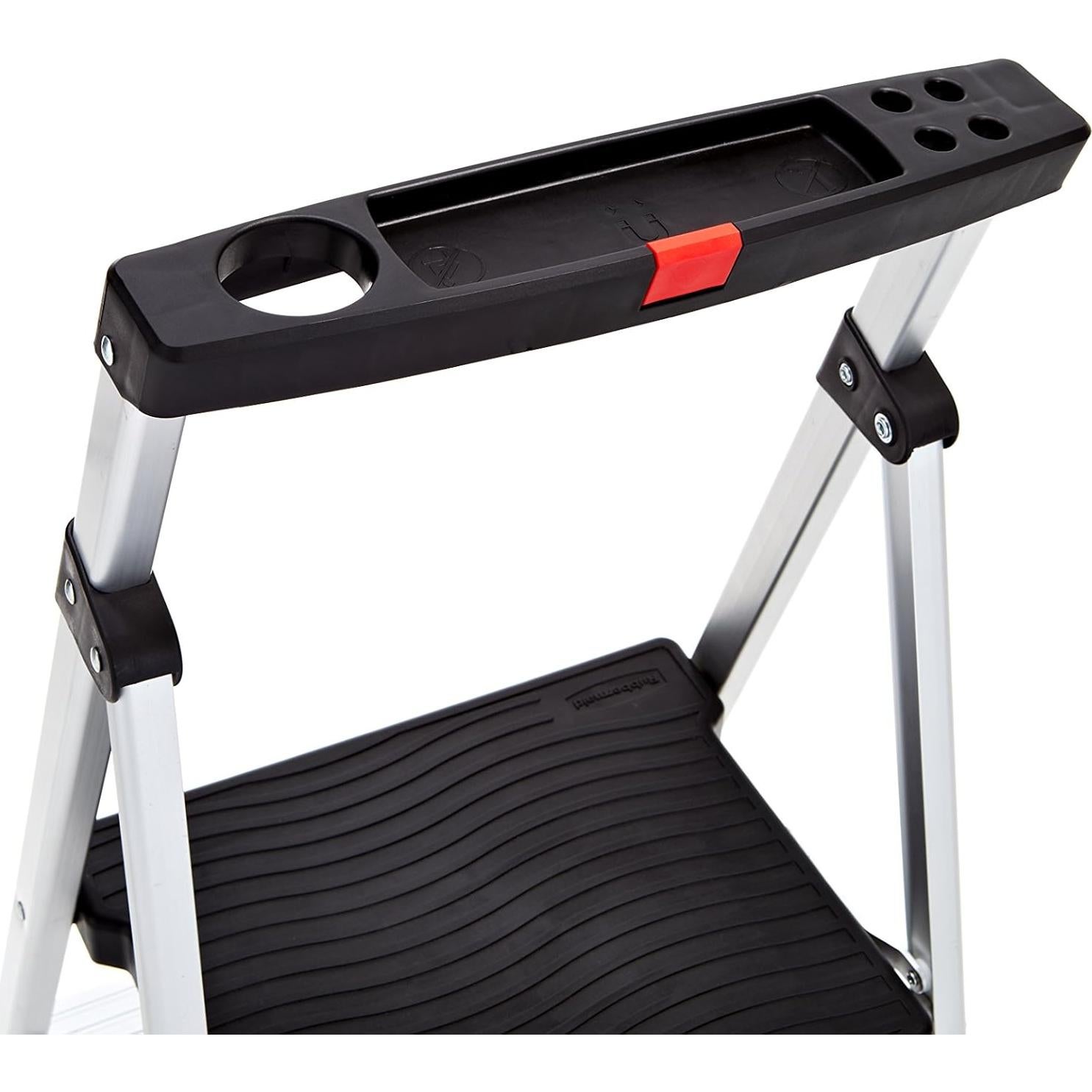 Escalera de 3 peldaños Rubbermaid, aluminio ligero, 102 kg