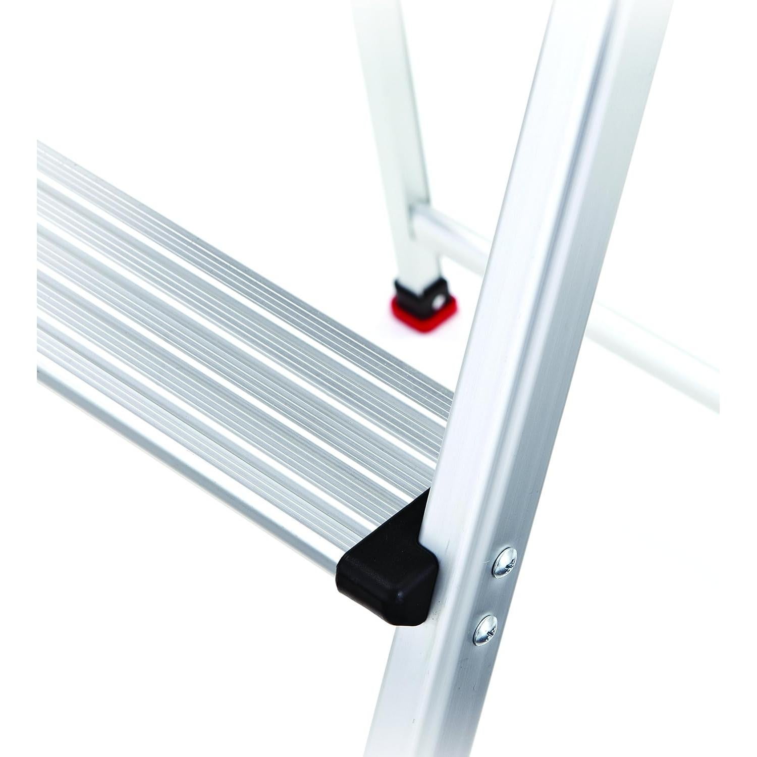 Escalera de 3 peldaños Rubbermaid, aluminio ligero, 102 kg