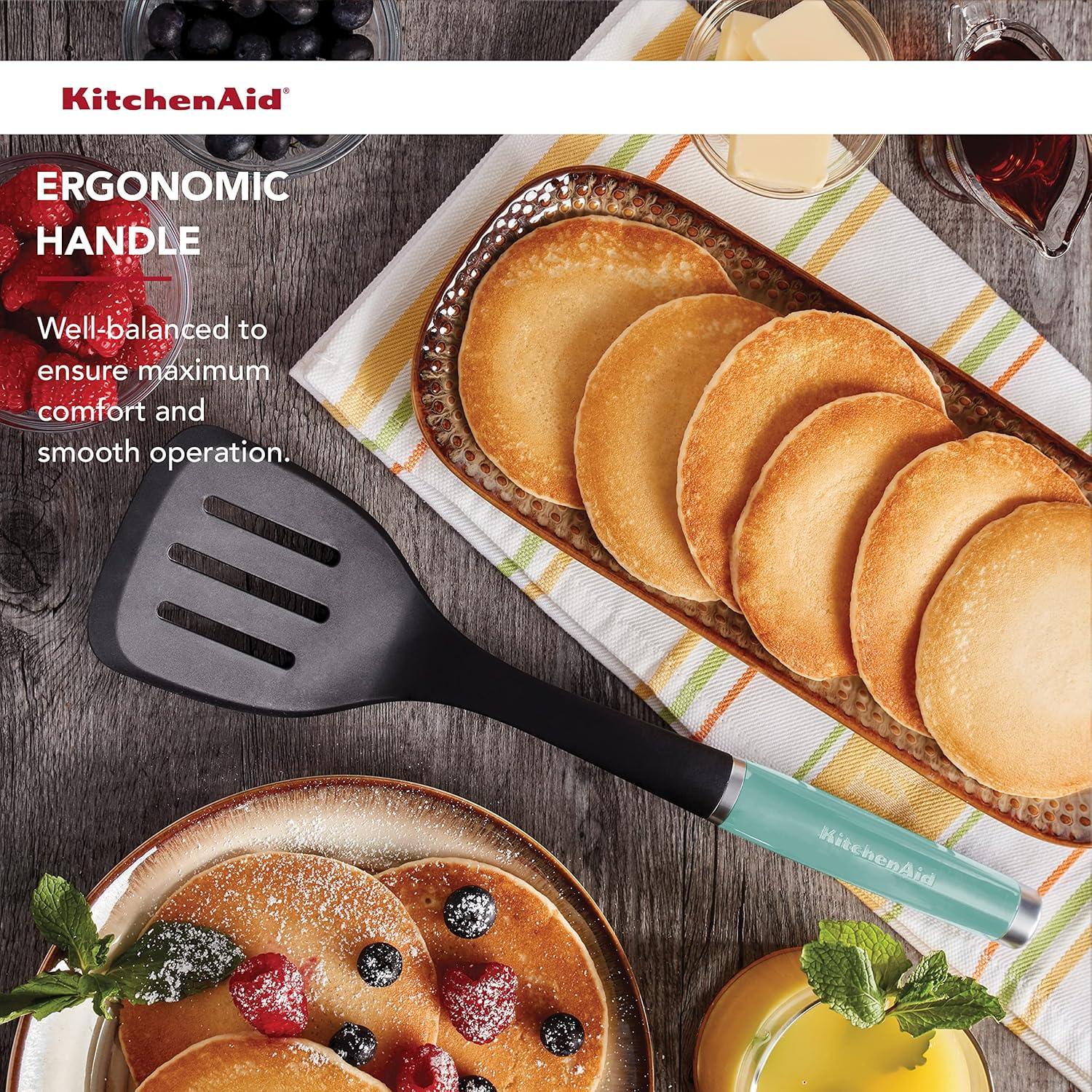 Espátula Ranurada de Nylon KitchenAid 34.7 cm Aqua Sky