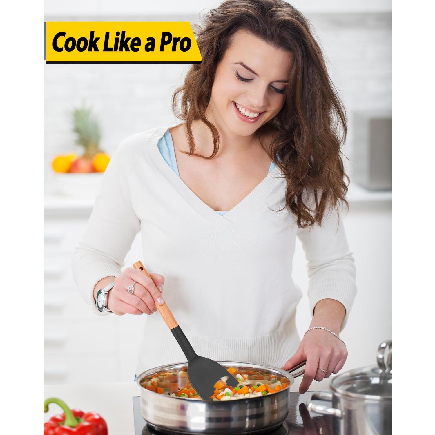 Juego de Utensilios de Cocina de Silicona BUNDLEPRO 4 Piezas