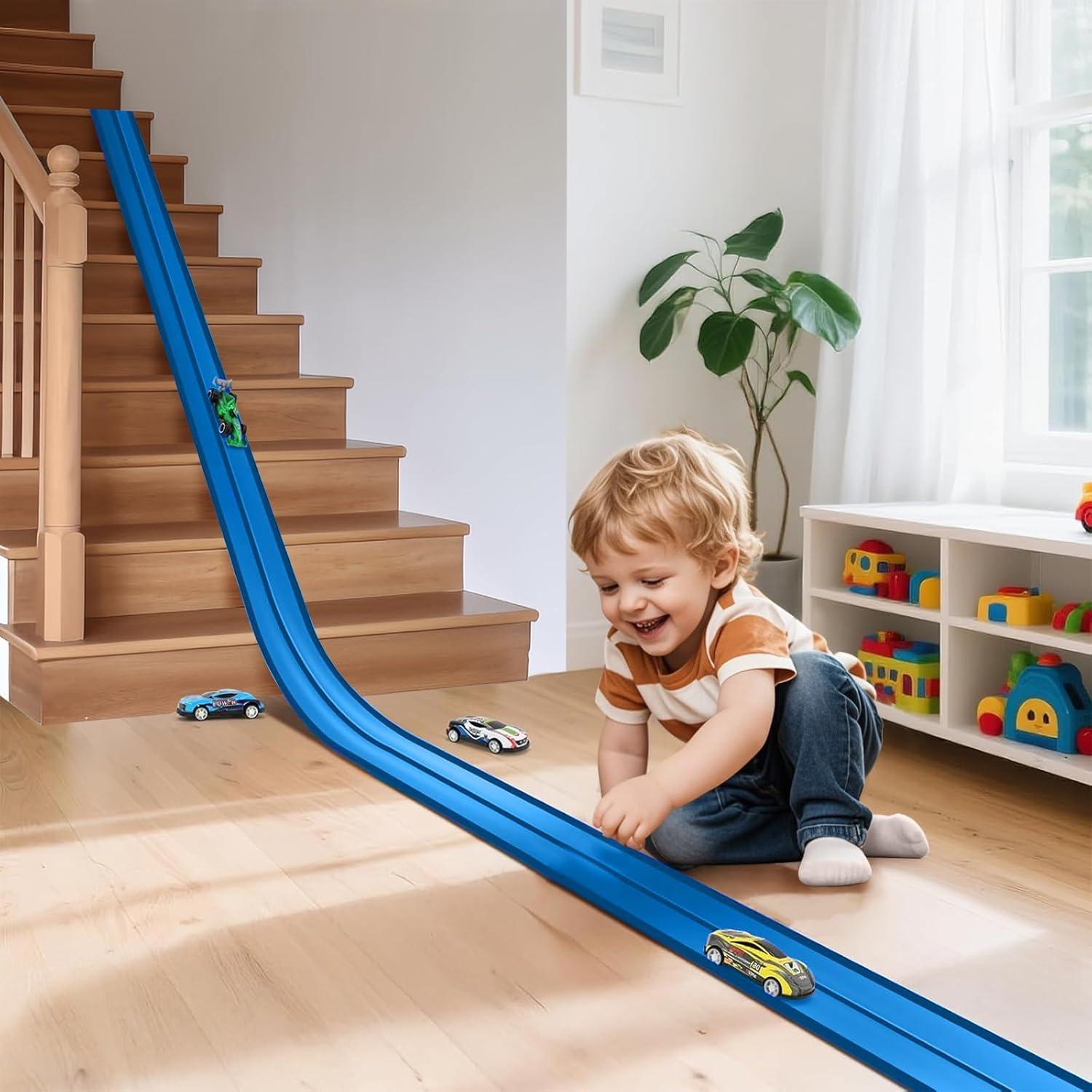 Pista de Carreras Flexible 4.5m Jurchio con 2 Autos 1:64