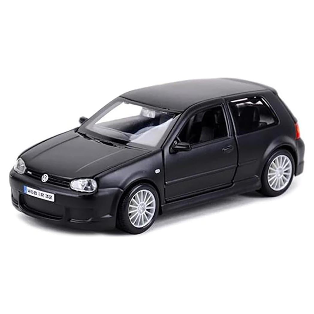 Maisto Golf R32 Edición Especial Matt Black 1/24 Diecast