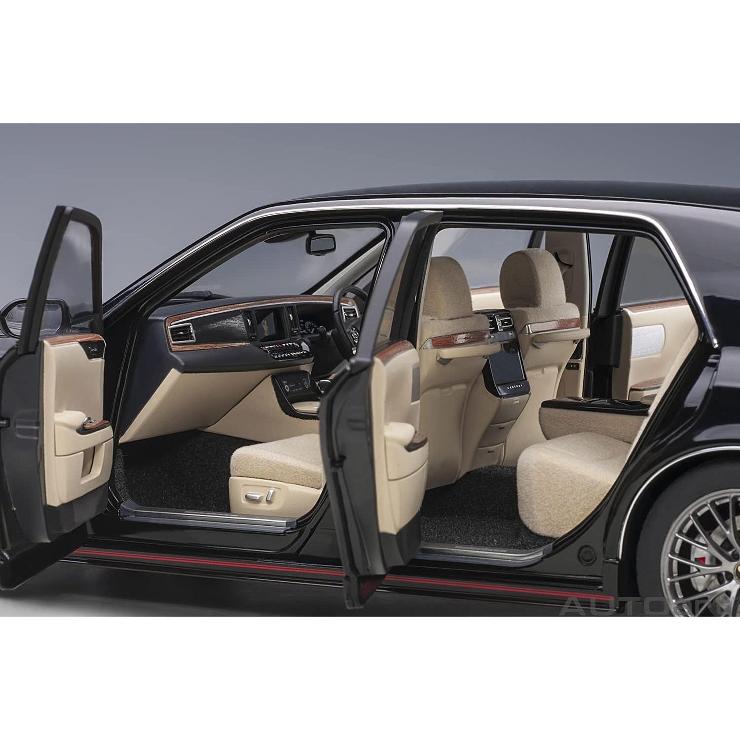 Autoart 1/18 Toyota Century 2018 Negro Detallado