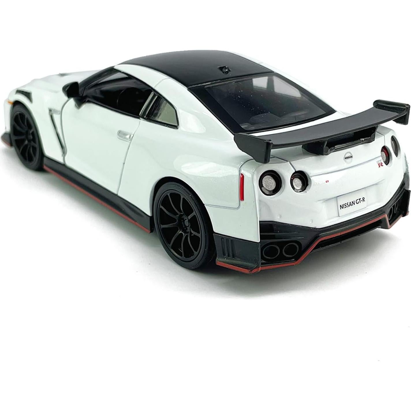 Coche Deportivo GT-R Nismo R35 1:32 Metal Diecast Blanco