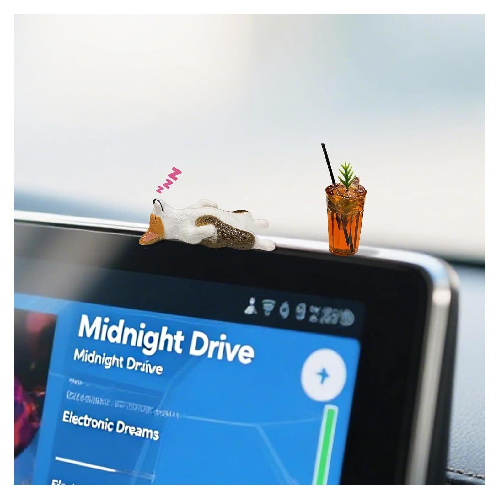 Adorno de Espejo Retrovisor Corgi Durmiendo Zmoso