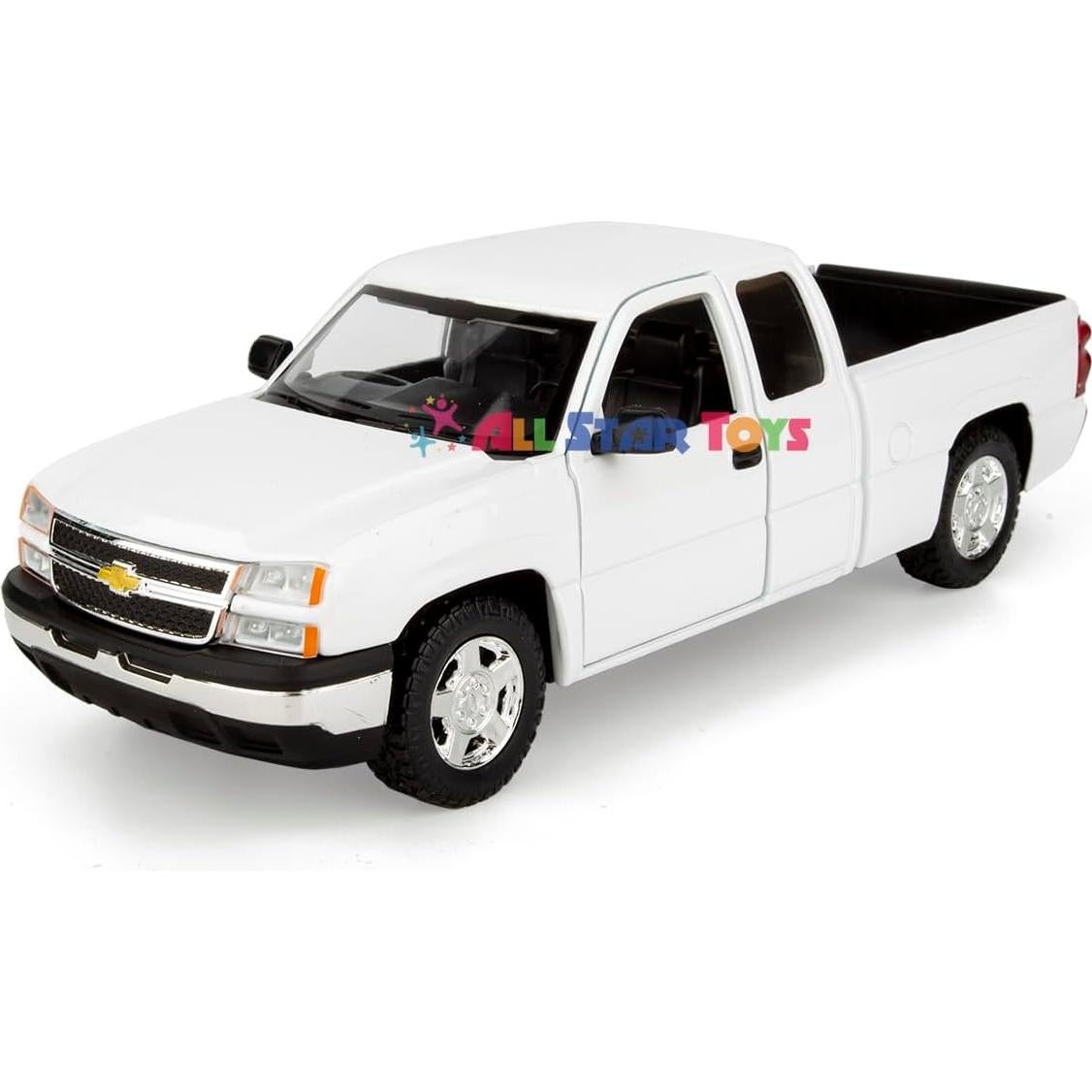 Modelo Diecast Motormax 2006 Silverado 1500 Blanco 1/25