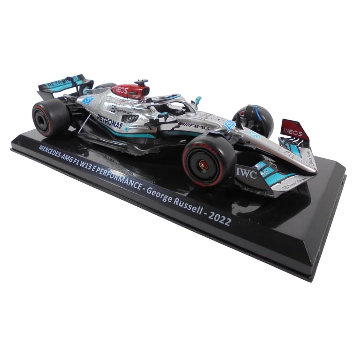 Modelo de coche de metal 1/24 OPO Mercedes-AMG F1 W13 2022