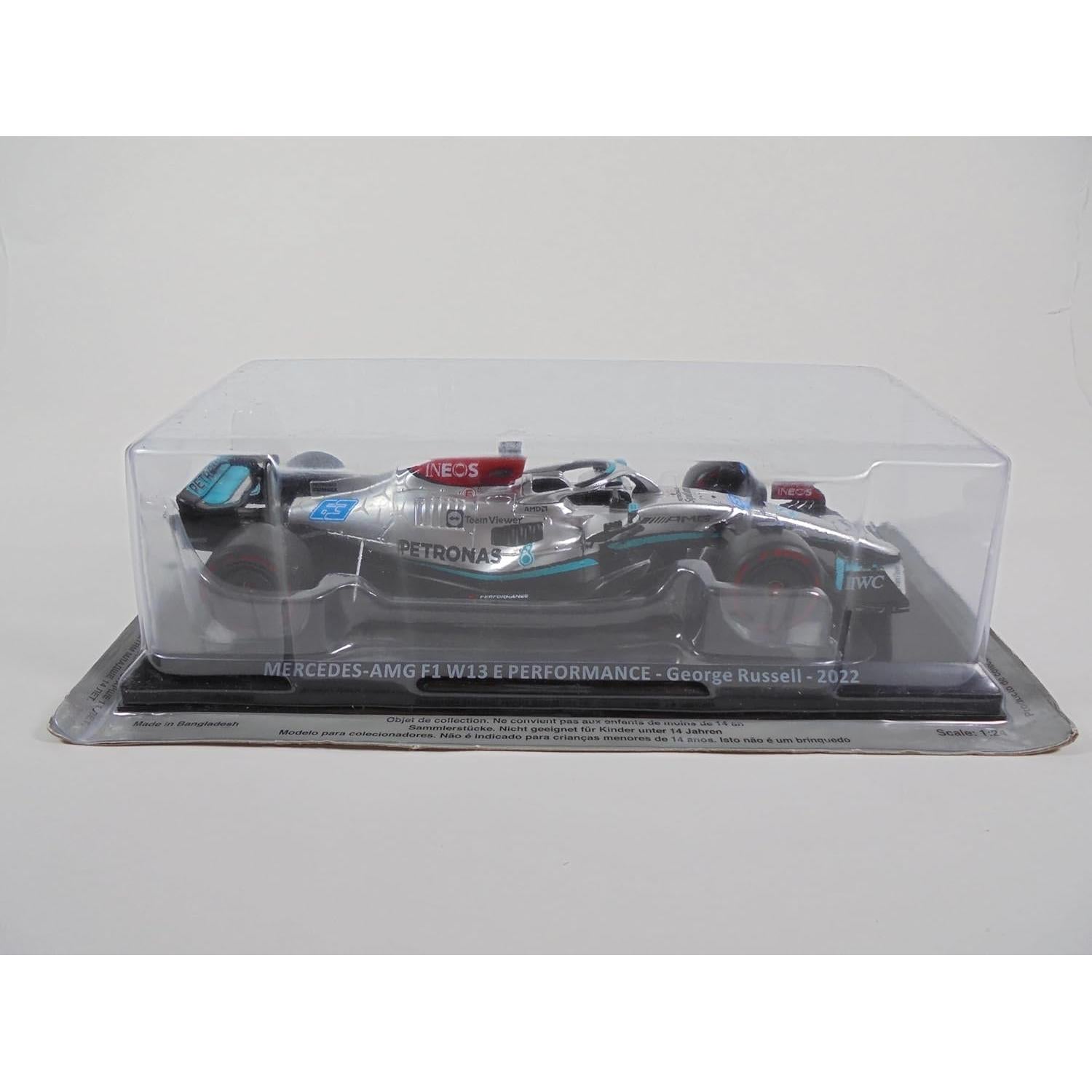 Modelo de coche de metal 1/24 OPO Mercedes-AMG F1 W13 2022